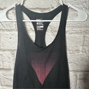 Nike Be True Pride Collection Dri-Fit‎ Tank Women's Size Small